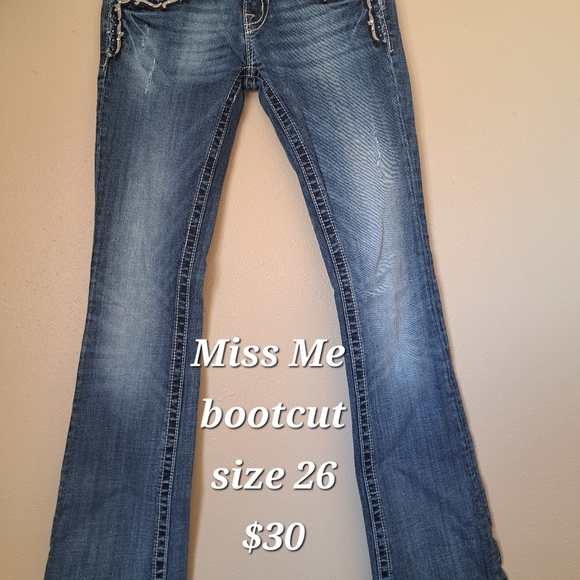 JEANS - Picture 15 of 16